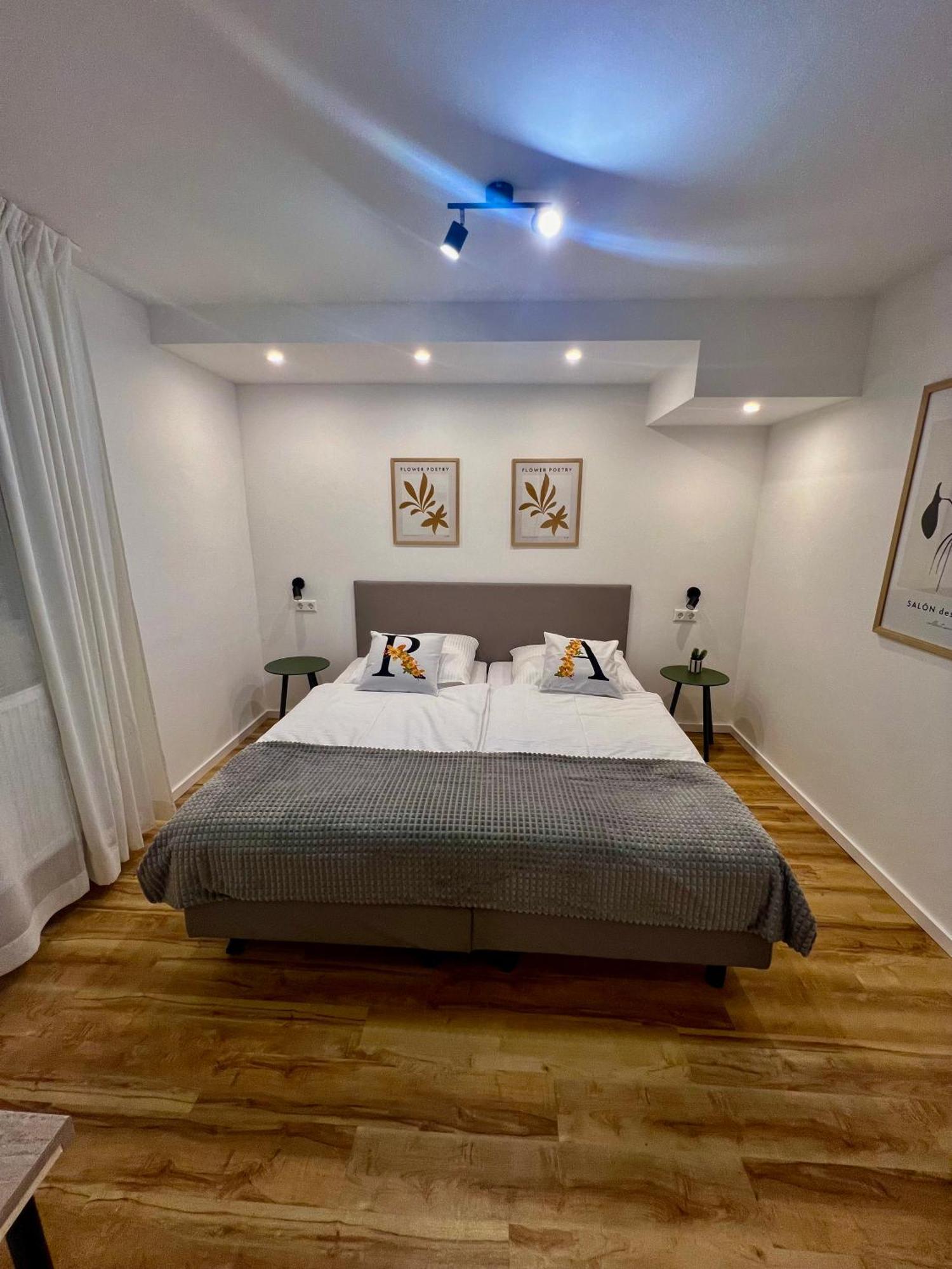 בקנאנג Alpha Rooms מראה חיצוני תמונה
